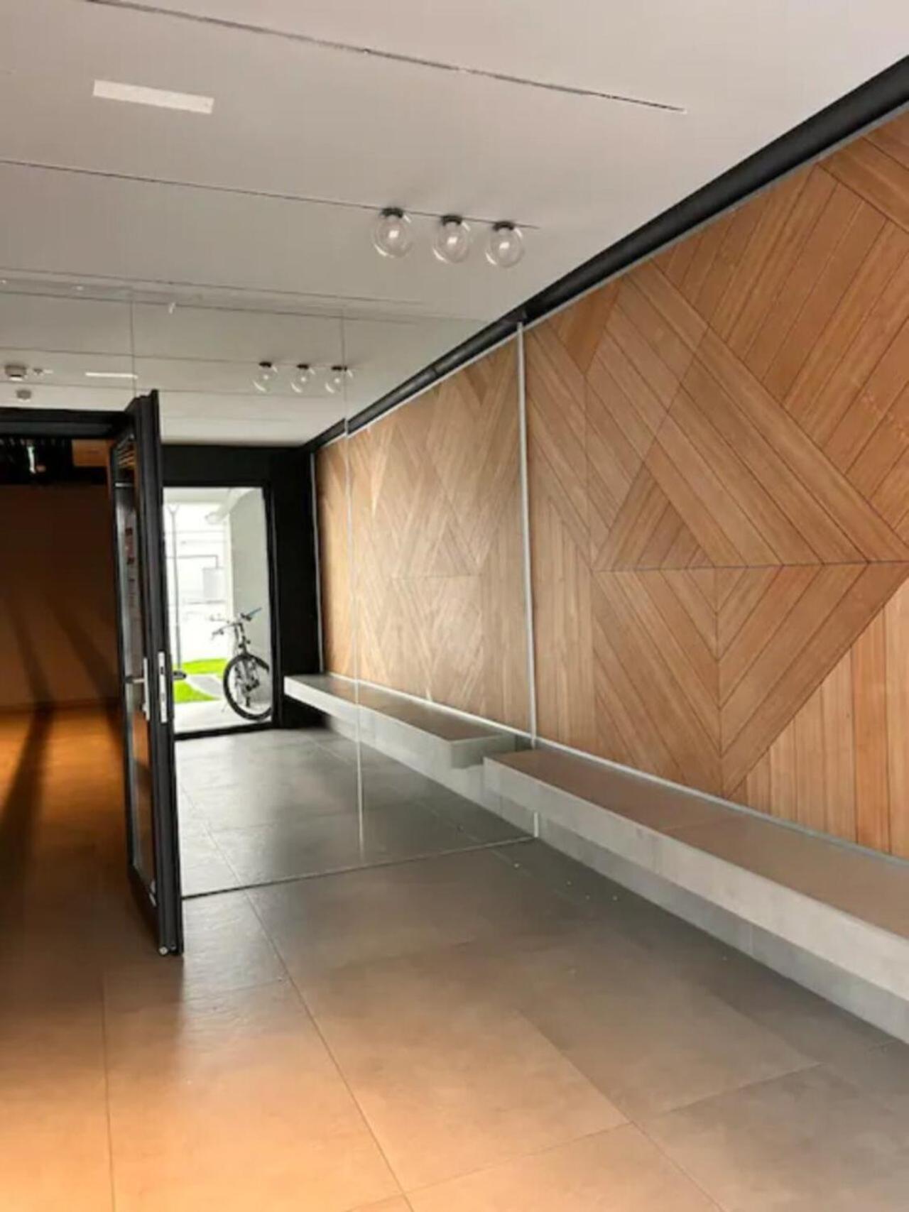 High-Rise Luxury Apartment With Free Parking Bukarest Exterior foto